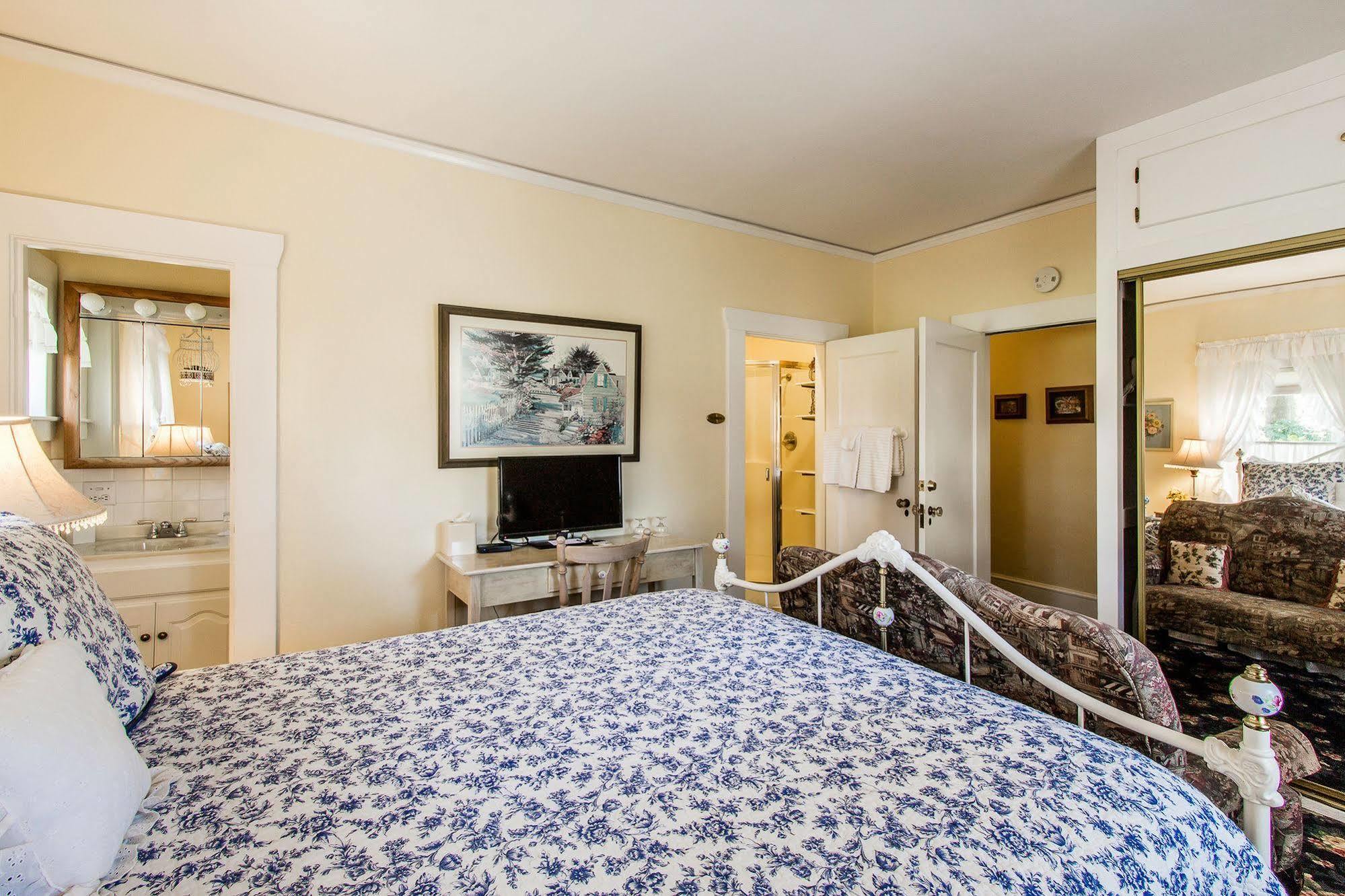 Shady Oaks Country Inn Света Елена Екстериор снимка