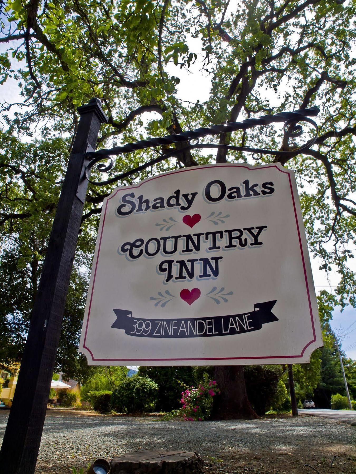 Shady Oaks Country Inn Света Елена Екстериор снимка